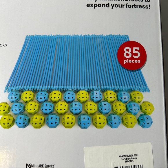 Construct-A-Fort - Picture 5 of 14